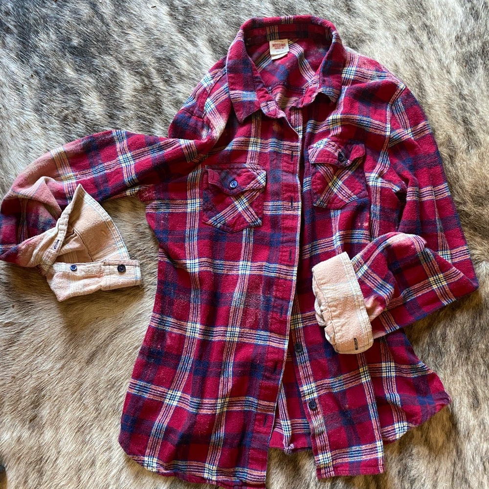 Flannel Bleached  button down Plaid